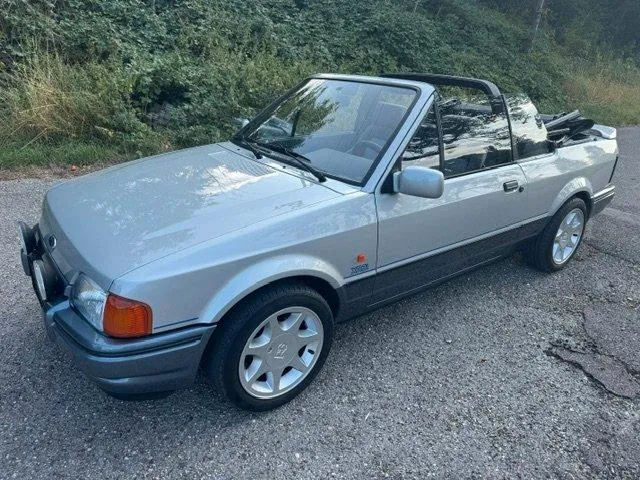 Ford Escort Cabrio