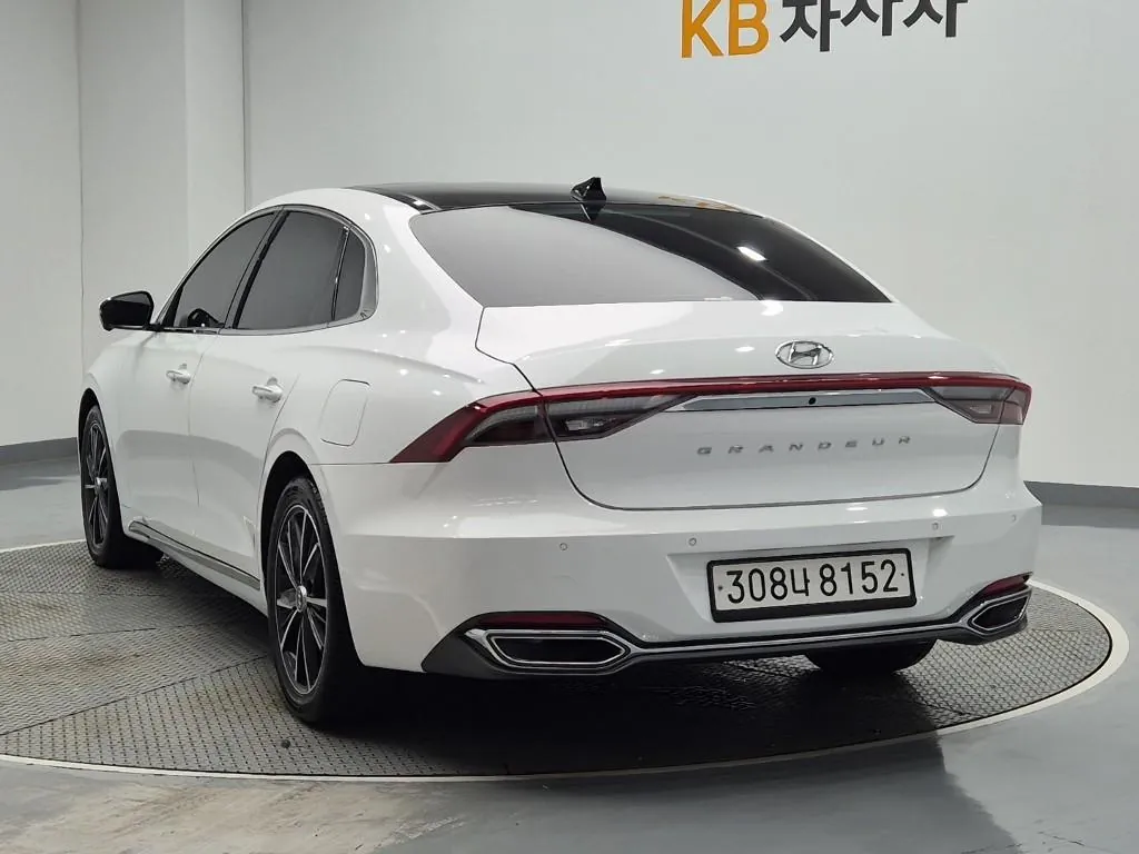 Hyundai Grandeur 2023 photo 2
