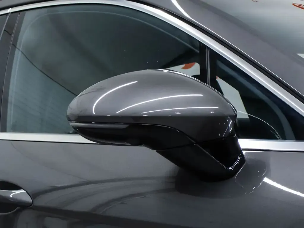 Porsche Panamera 2018 photo 4