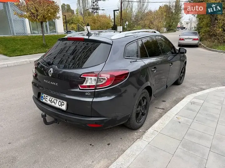 Renault Megane 2011 photo 3