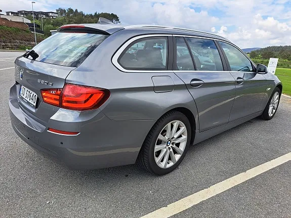 BMW 520D 2011 photo 3