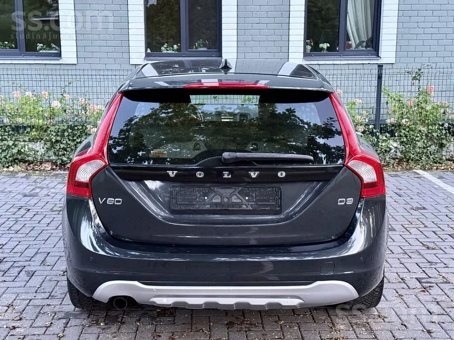 Volvo V60 2012 photo 5
