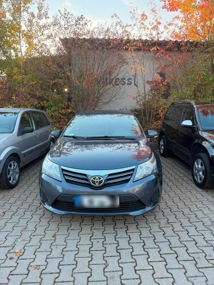 Toyota Avensis