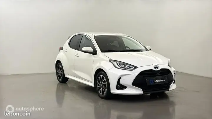 Toyota Yaris 2022 photo 3