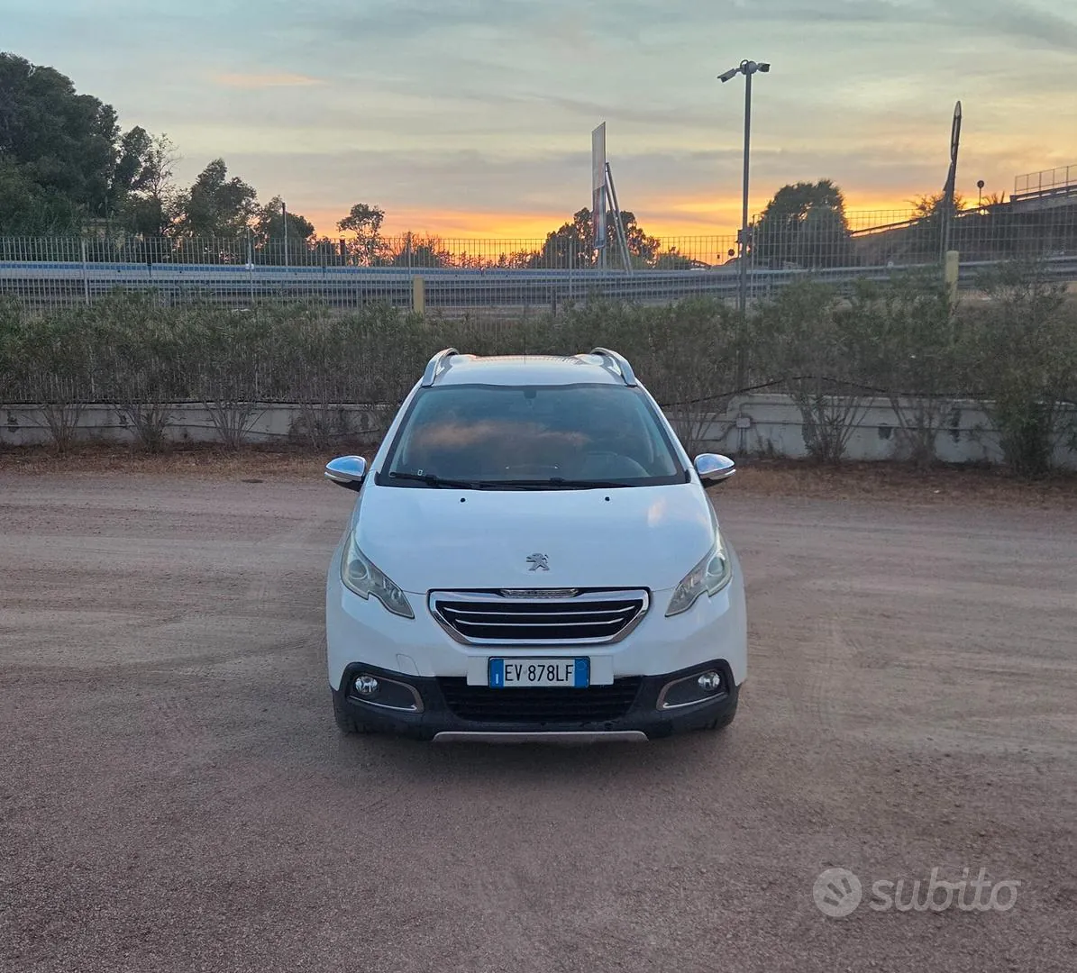 Peugeot 2008 2015 photo 3