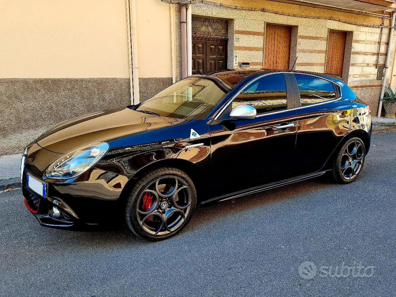 Alfa Romeo Giulietta 2010 photo 2