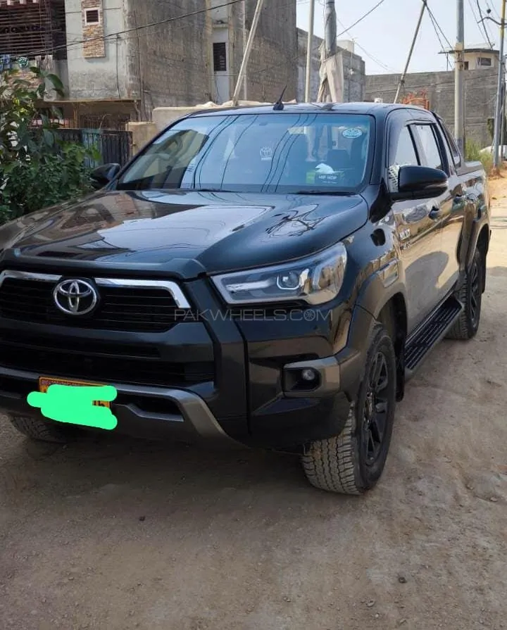 Toyota Hilux