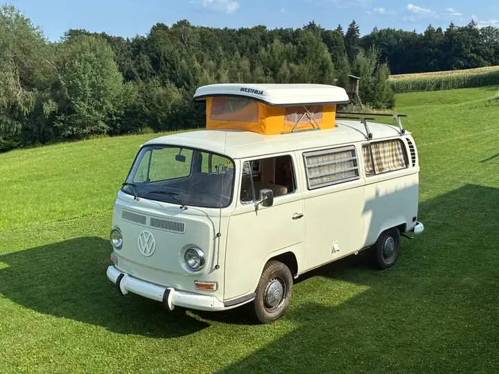Volkswagen T2 1970 photo 2