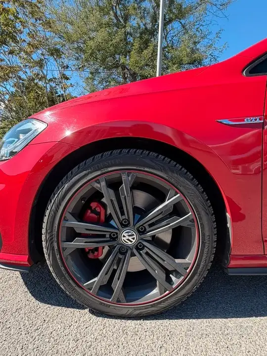 Volkswagen Golf Gti 2019 photo 3