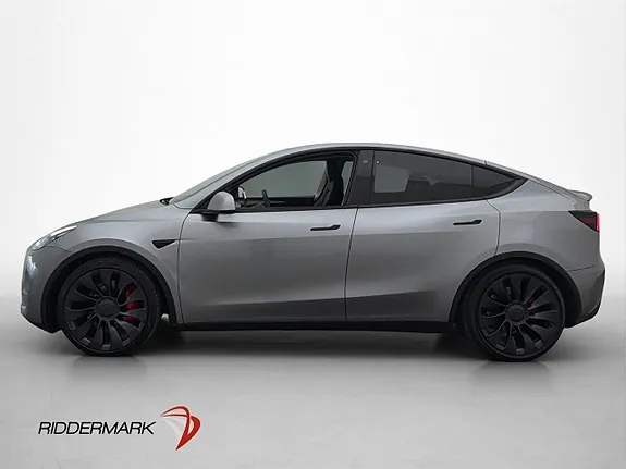 Tesla Model Y 2023 photo 4