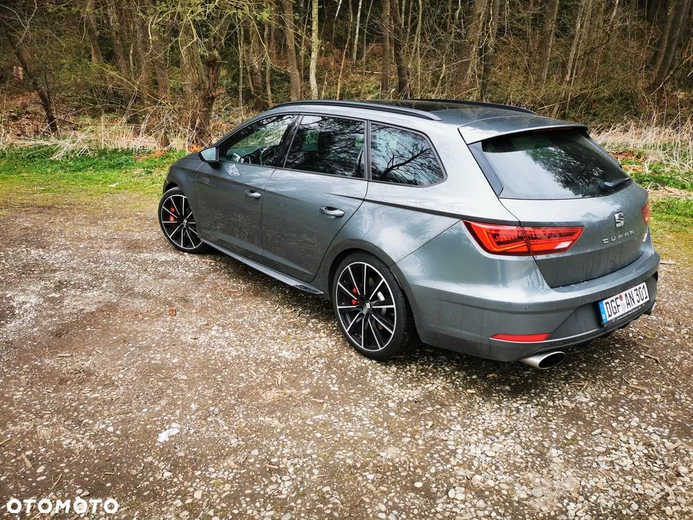 Seat Leon 2017 photo 2