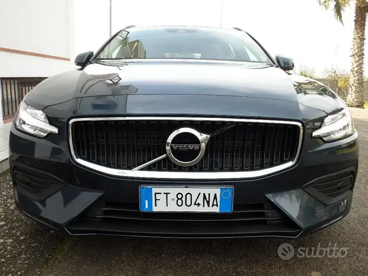 Volvo V60 2018 photo 2
