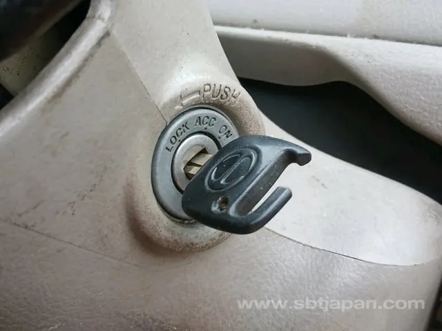 Hino Dutro 2007 photo 5