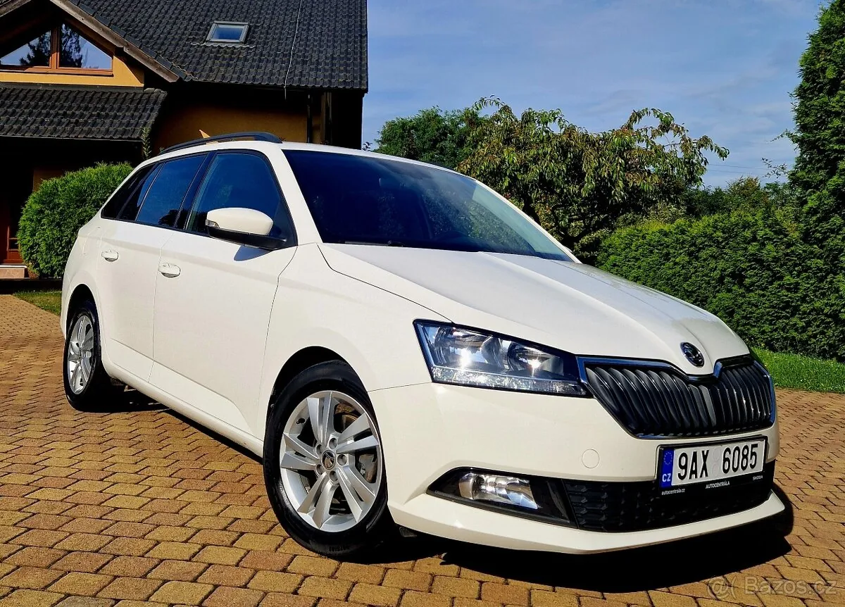 Skoda Fabia 2023 photo 5