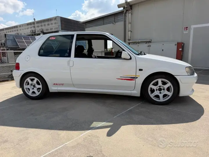 Peugeot 106 1999 photo 2
