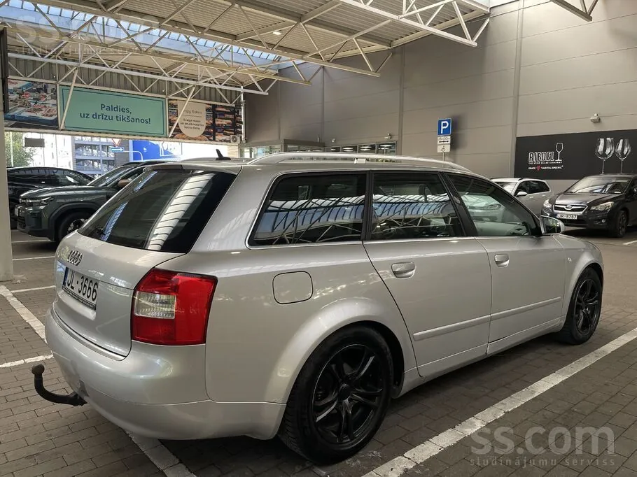 Audi A4 2004 photo 4