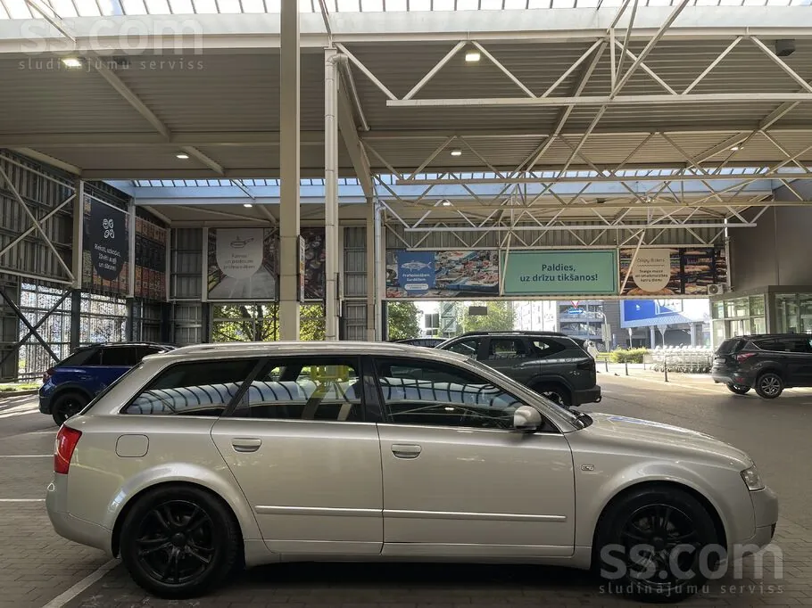 Audi A4 2004 photo 5