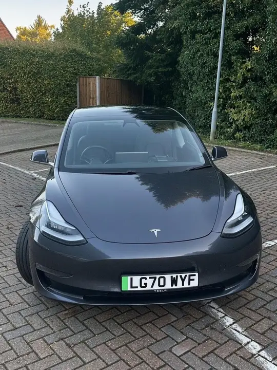 Tesla Model 3 2020 photo 2