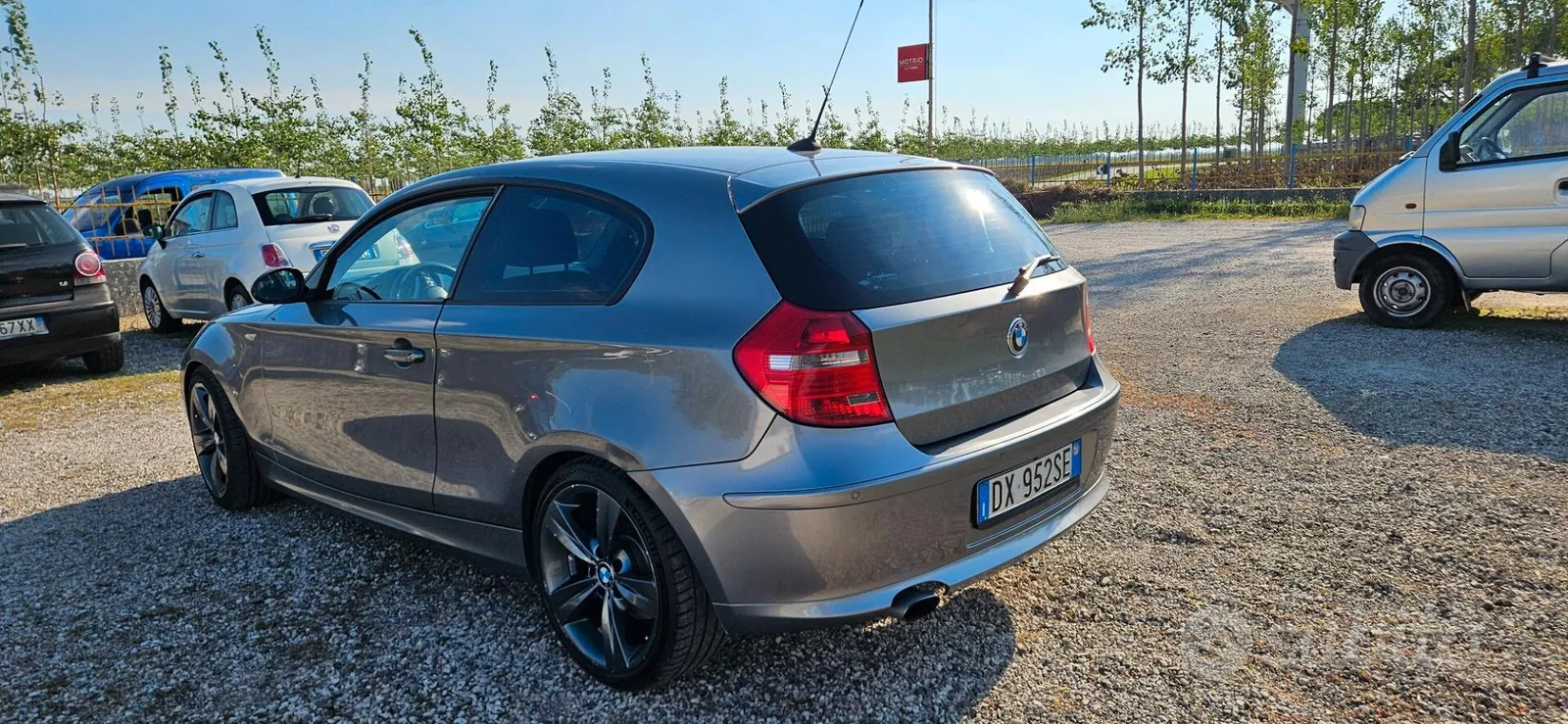 BMW 120D 2009 photo 4