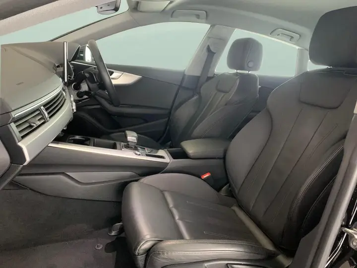 Audi A5 2021 photo 4