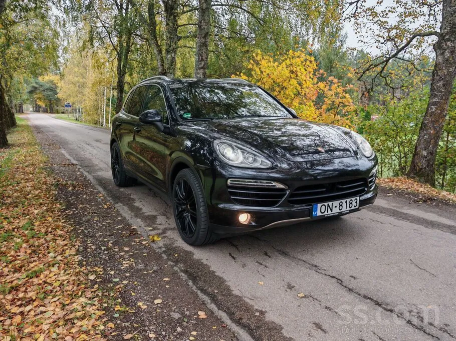 Porsche Cayenne 2012 photo 3