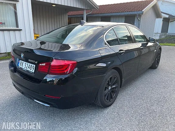 BMW 5Series 2011 photo 5