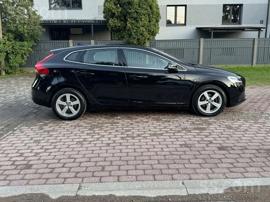 Volvo V40 2017 photo 4