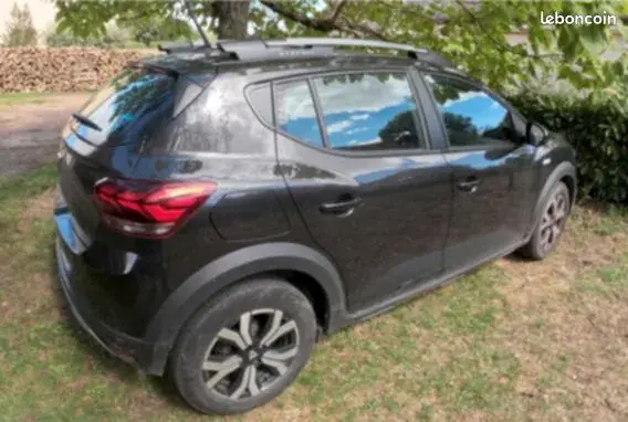 Dacia Sandero 2022 photo 2