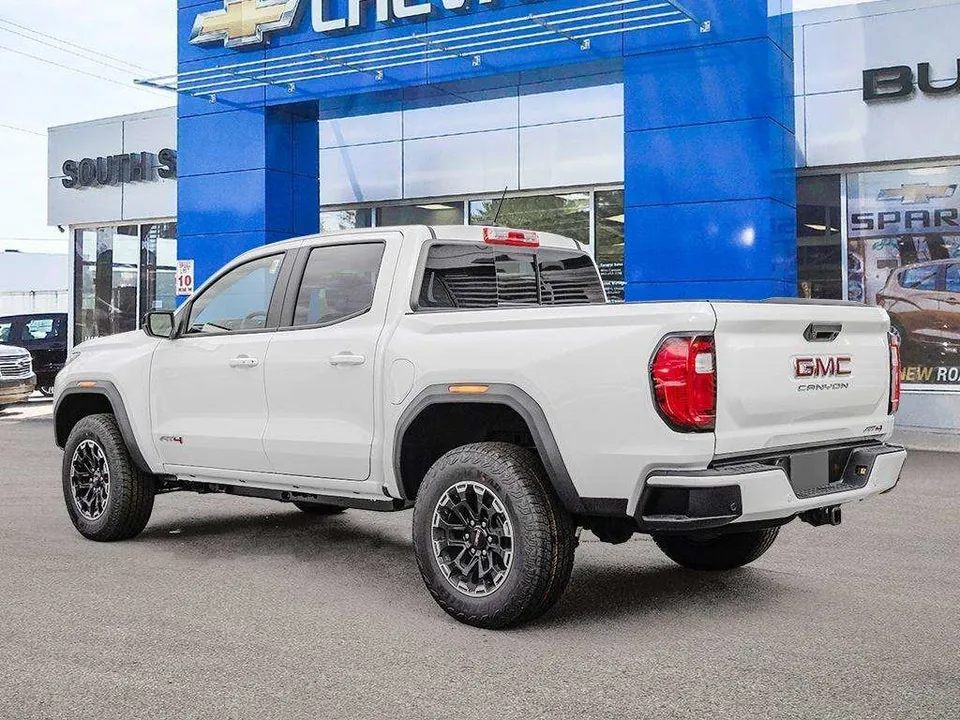 GMC Canyon 2026 photo 4