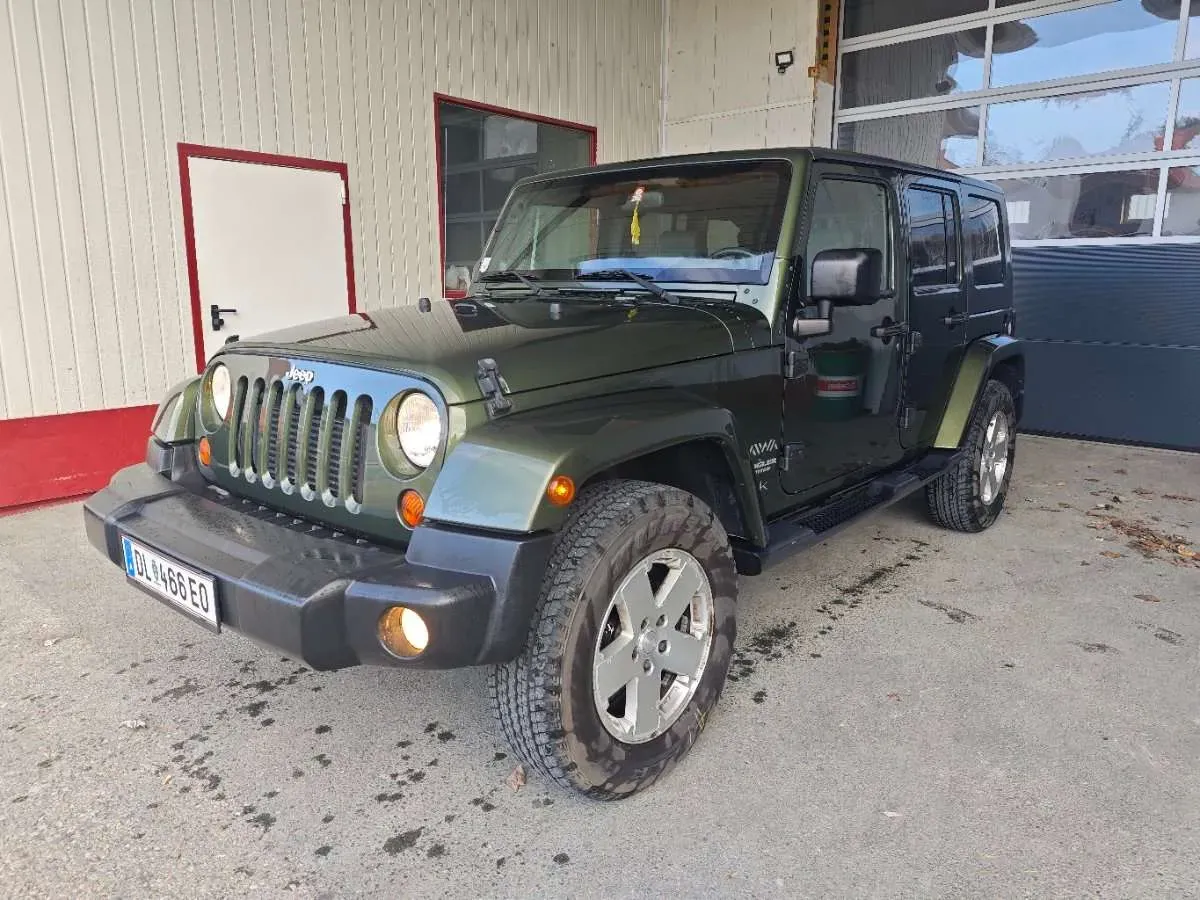 Jeep Wrangler 2010 photo 2