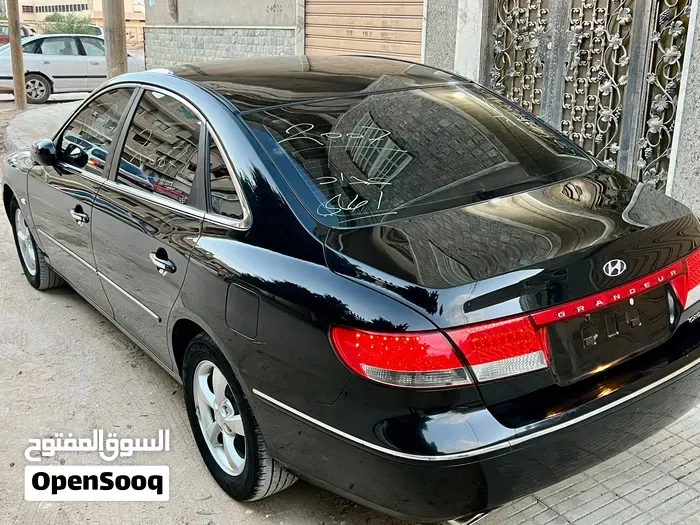 Hyundai Azera