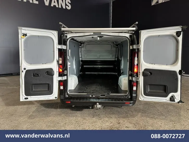 Renault Trafic 2021 photo 2