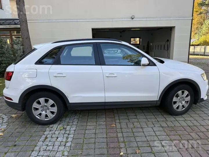 Audi Q3 2015 photo 4