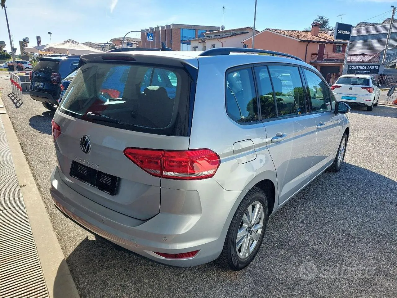 Volkswagen Touran 2022 photo 4
