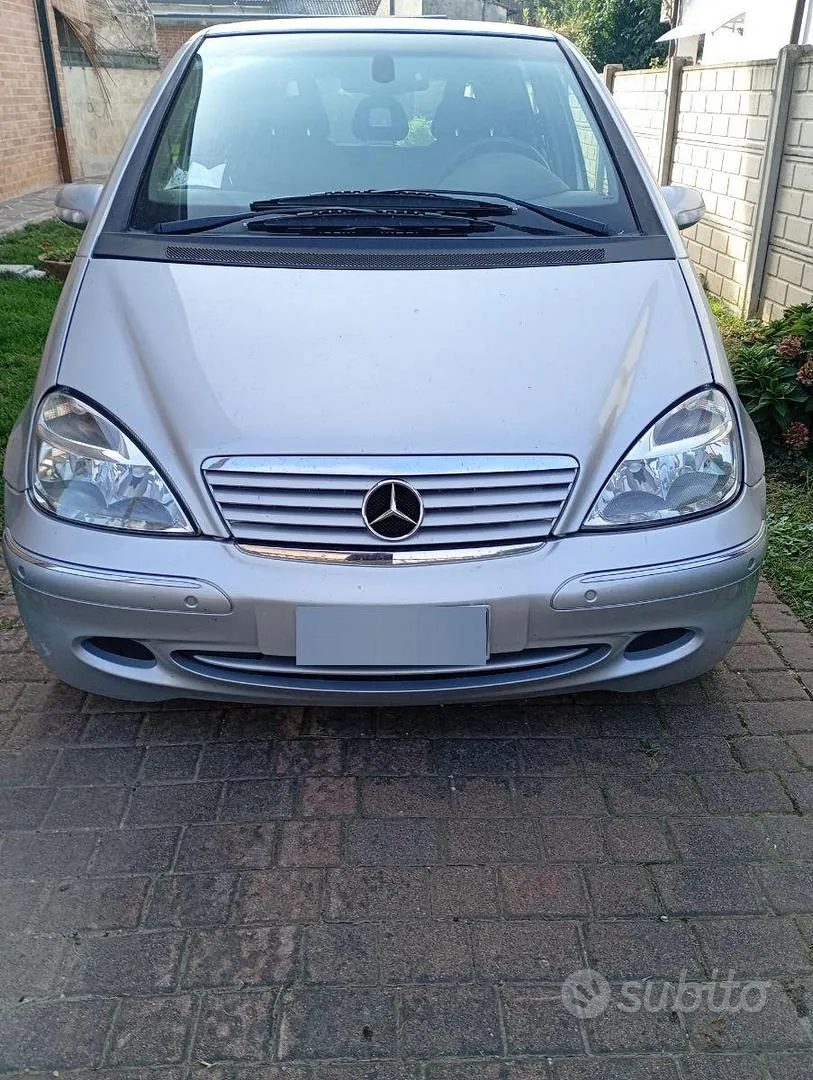 Mercedes-Benz A
