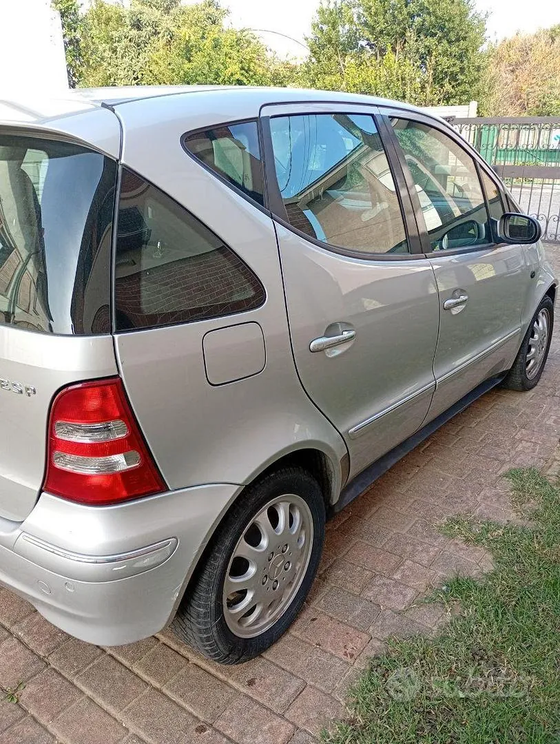 Mercedes-Benz A 2003 photo 3