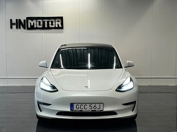 Tesla Model 3 2020 photo 4