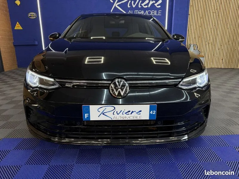 Volkswagen Golf 2024 photo 3