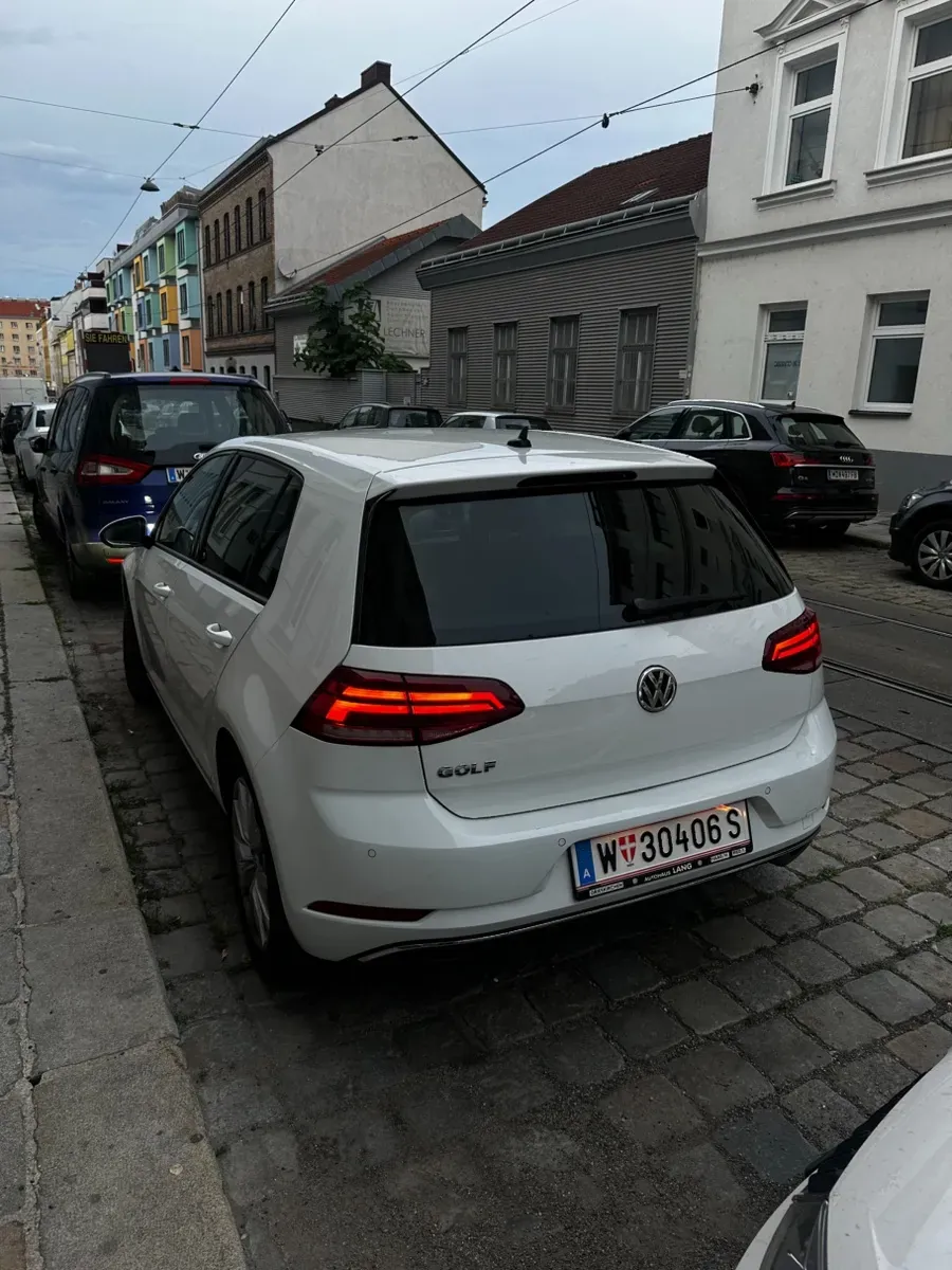 Volkswagen Golf 2018 photo 3