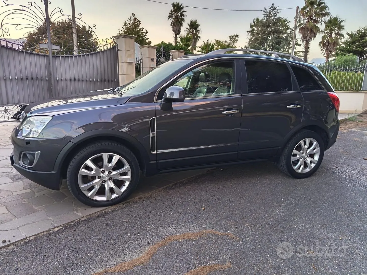 Opel Antara 2014 photo 2