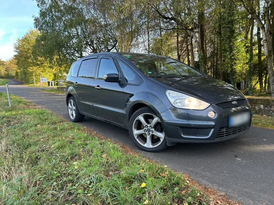 Ford S-Max