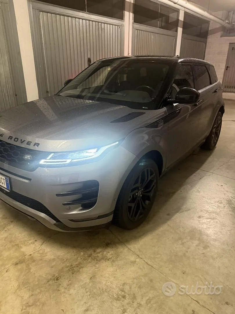 Land Rover Range Rover Evoque 2021 photo 2