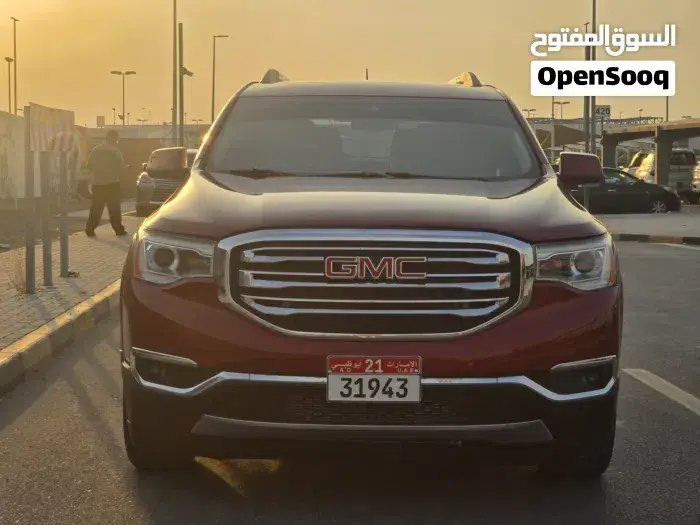 GMC Acadia 2019 photo 2