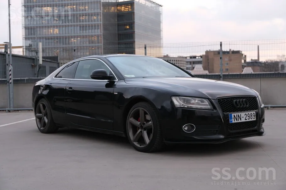 Audi A5 2008 photo 2