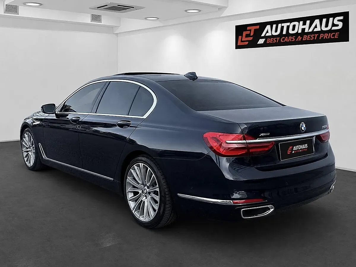 BMW 7 Series 2016 photo 3