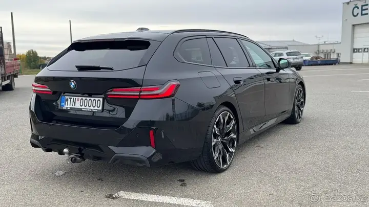 BMW 520D 2025 photo 4