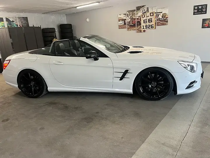 Mercedes-Benz Sl-Class