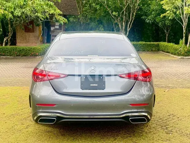 Mercedes-Benz C200 2024 photo 4