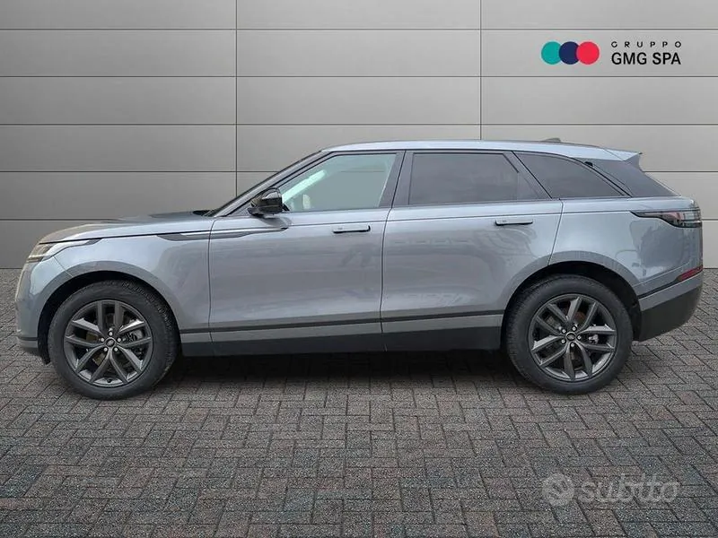 Land Rover Range Rover Velar 2023 photo 5