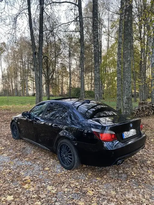 BMW 535D 2004 photo 3